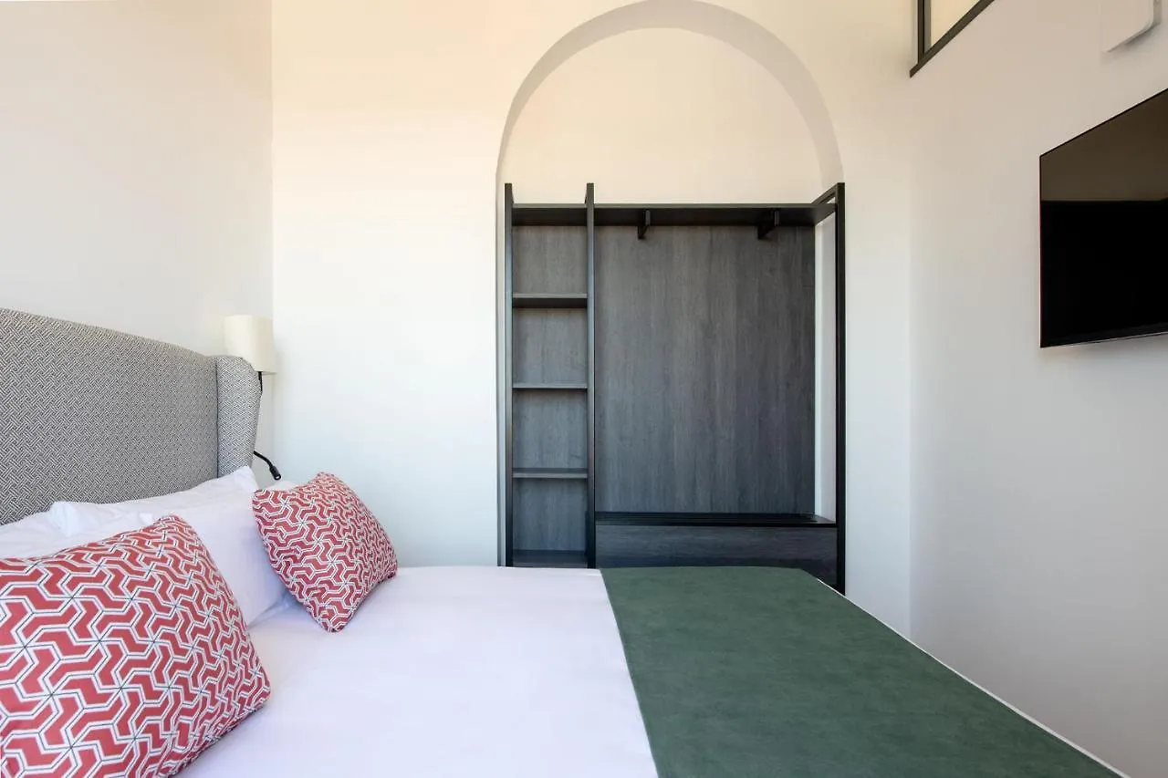 Coliseum Boutique Apartments Cordoba